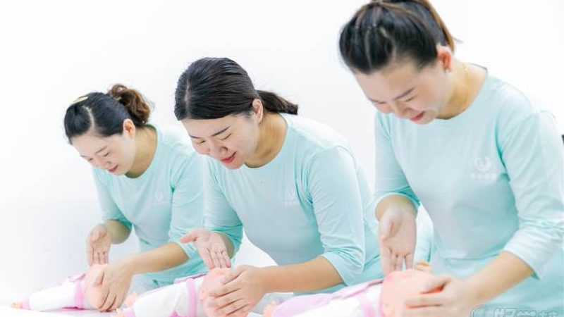 小儿推拿师证哪里报名